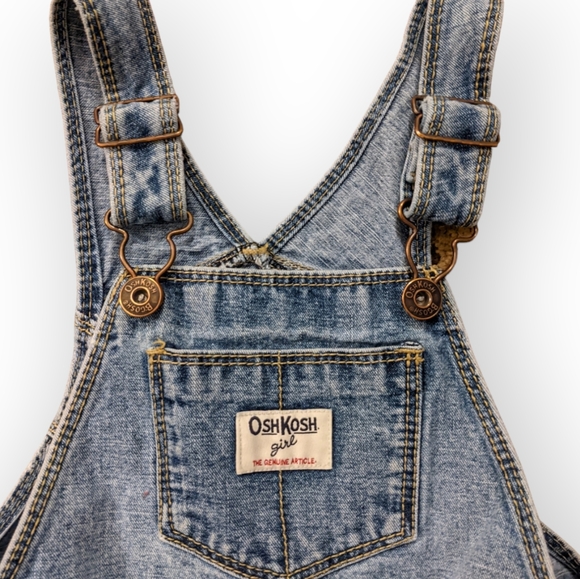 4T OshKosh B'Gosh Blue Denim Short Overalls - Picture 2 of 4